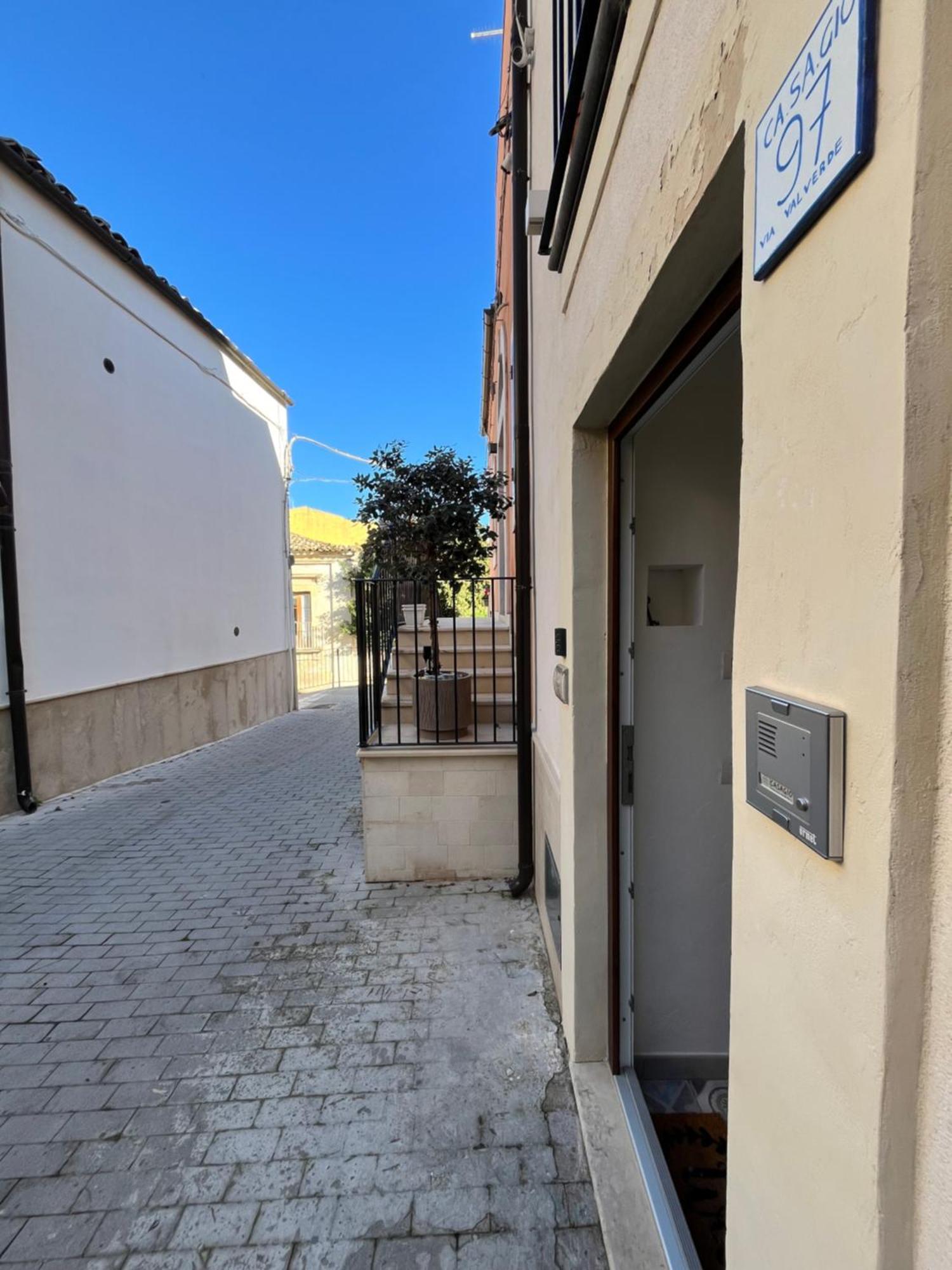 Casagio' Villa Ragusa Exterior photo